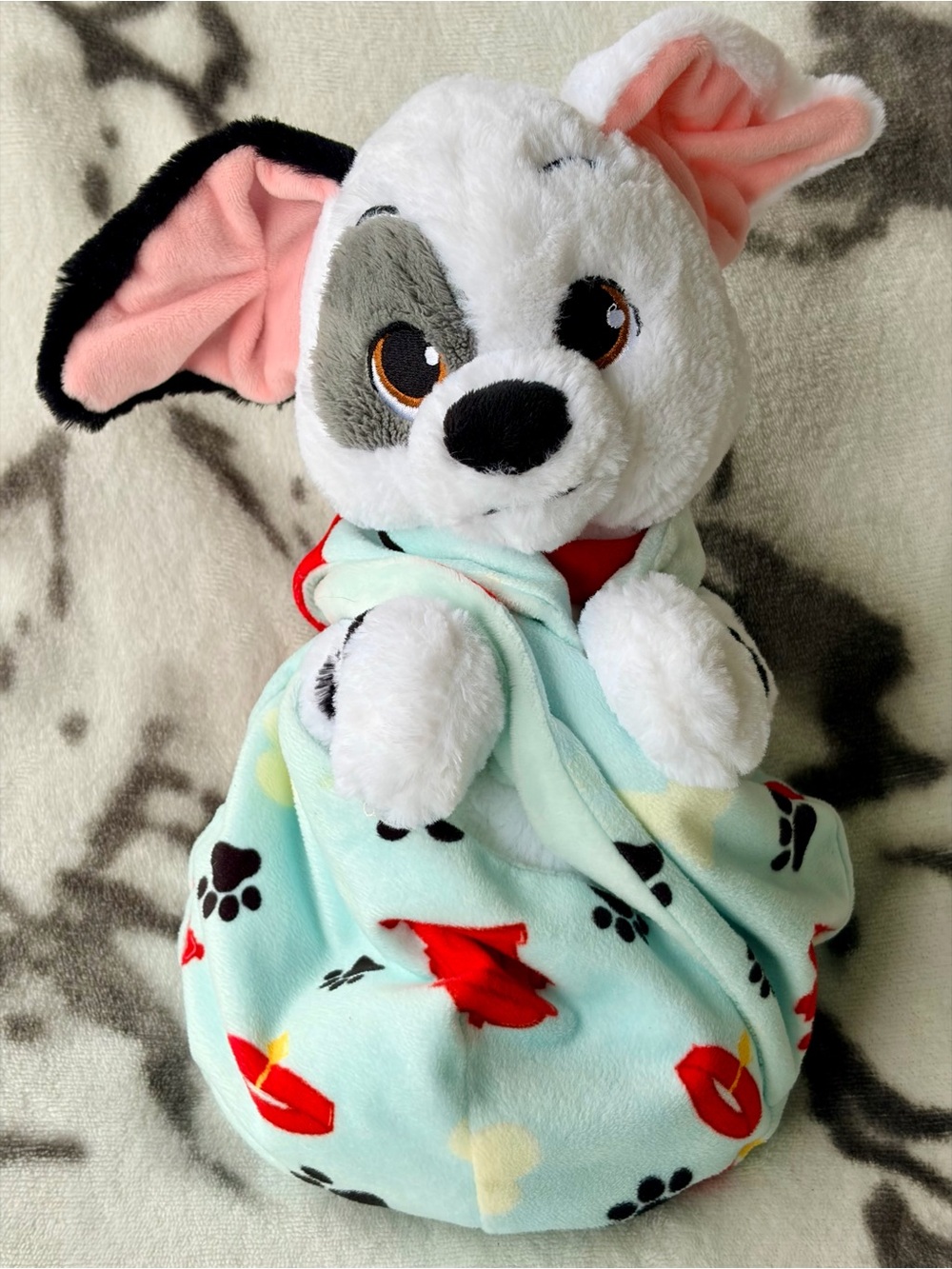 101 Dalmatians Disney Parks Official (2021) Patch 10” Plush/Velour Swaddle